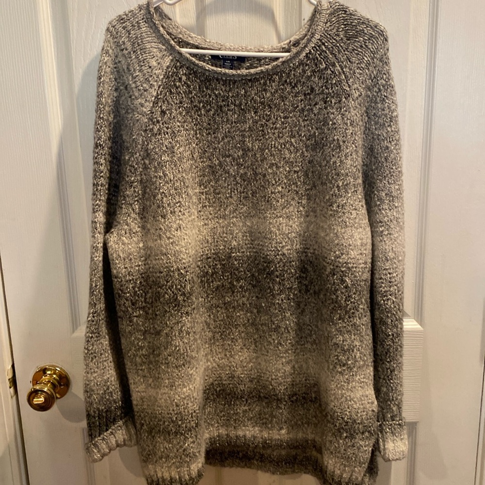 Champs knit sweater size, large different shades of gray
849
